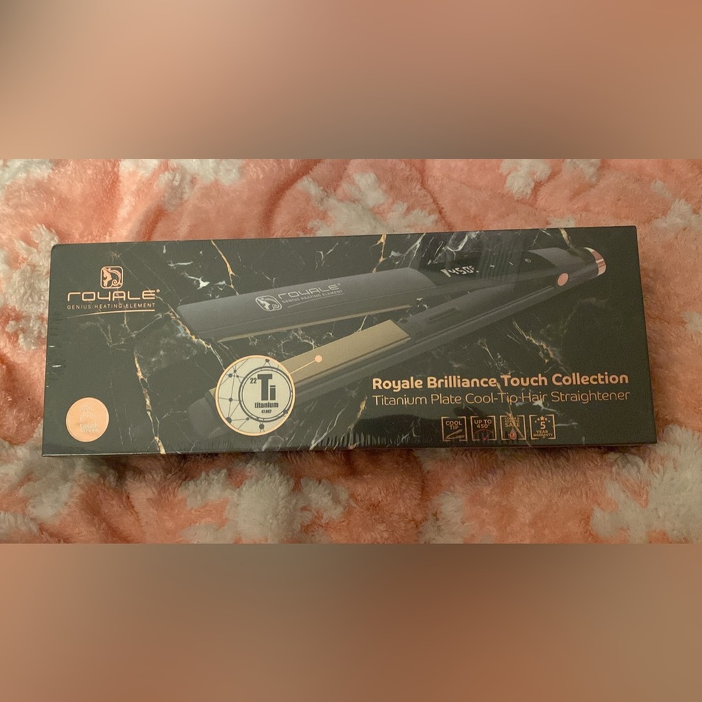 Brilliance Touch Hair Straightener - Black